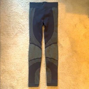 Lululemon Full Length Slate & Olive Yoga Leggings